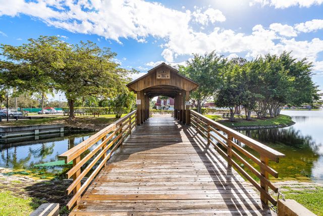 551 Covered Bridge Boulevard, Lake Worth, FL 33467