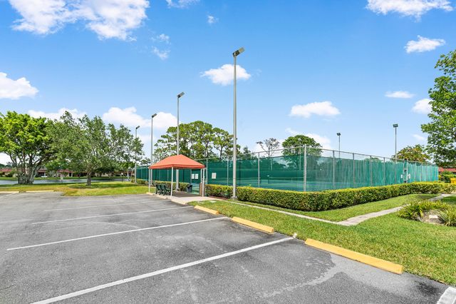 551 Covered Bridge Boulevard, Lake Worth, FL 33467