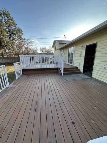 1016 S N Dorn Ct, Spokane, WA 99212