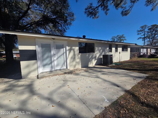 5146 SAGINAW Avenue, Jacksonville, FL 32210