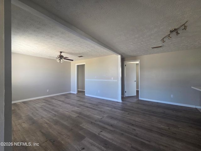 5146 SAGINAW Avenue, Jacksonville, FL 32210