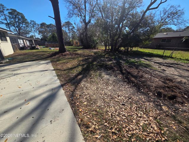 5146 SAGINAW Avenue, Jacksonville, FL 32210