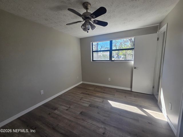 5146 SAGINAW Avenue, Jacksonville, FL 32210