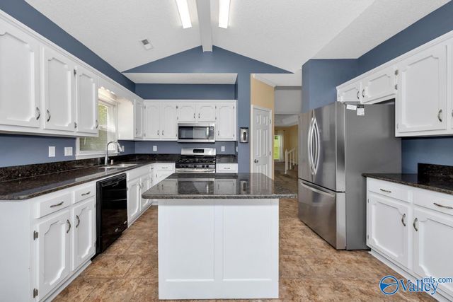 722 Highland Drive, Madison, AL 35758