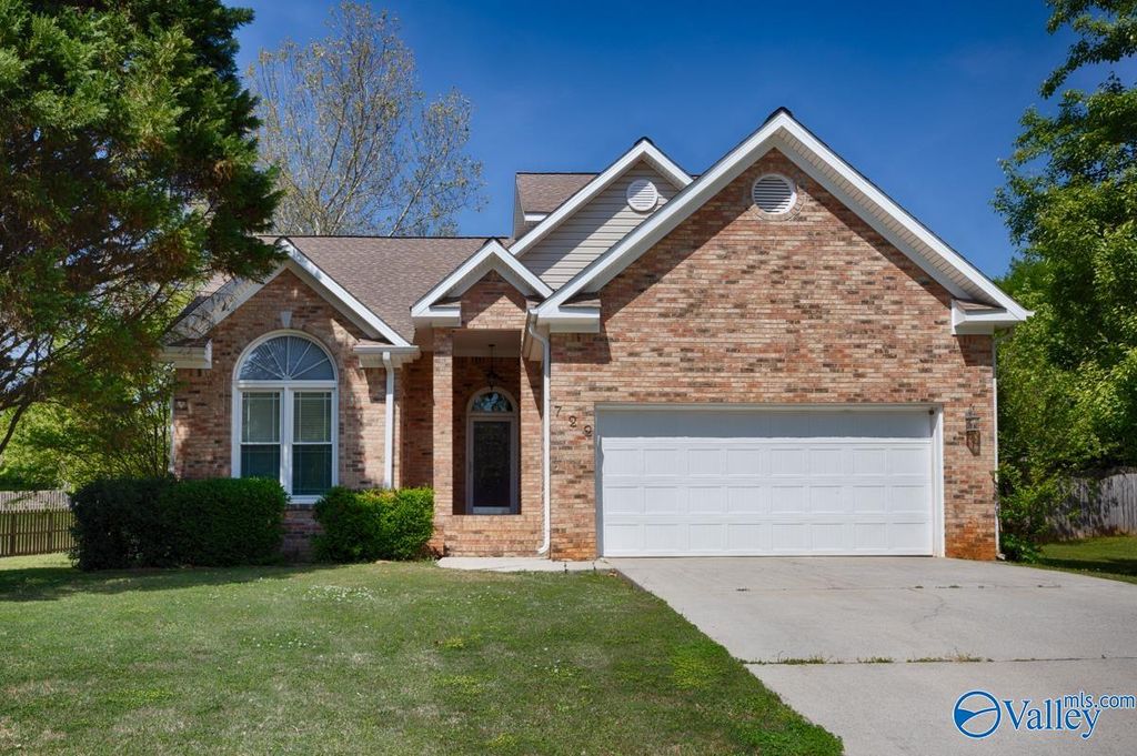 722 Highland Drive, Madison, AL 35758