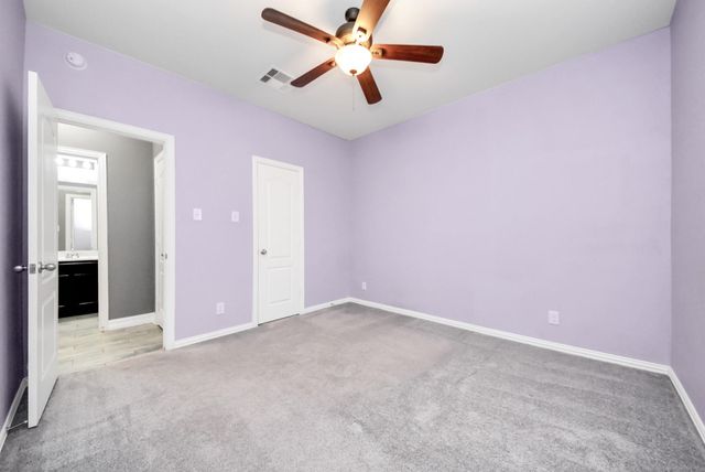 2211 Emerald Lane, Texas City, TX 77591