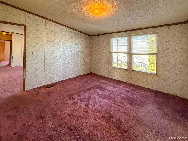 1898 Evergreen Lane, Ypsilanti, MI 48198