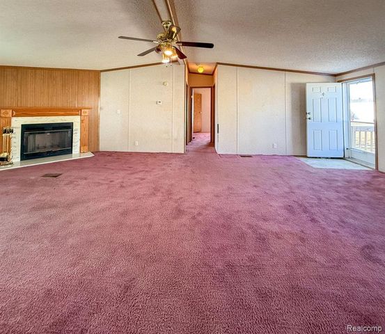 1898 Evergreen Lane, Ypsilanti, MI 48198