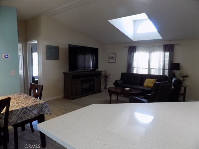 14000 El Evado Road 62, Victorville, CA 92392