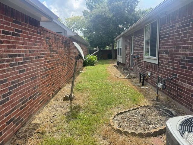 1734 Teal Brook Lane, Sugar Land, TX 77479