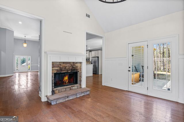 179 Cainbridge Park Drive, Newnan, GA 30263