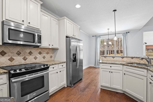 179 Cainbridge Park Drive, Newnan, GA 30263