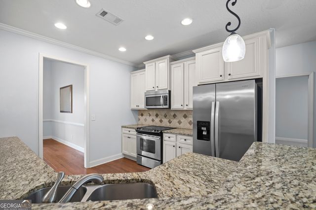 179 Cainbridge Park Drive, Newnan, GA 30263