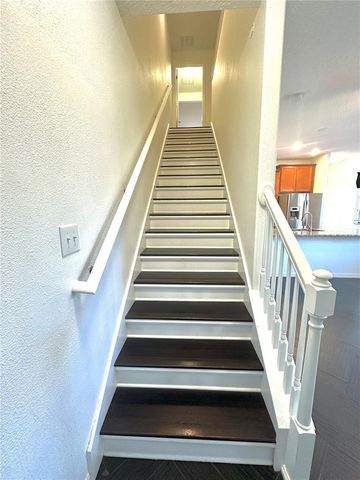 4208 FENNWOOD COURT, Wesley Chapel, FL 33543