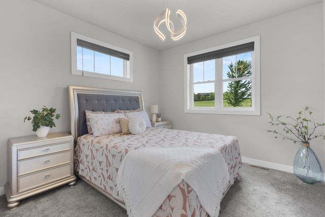 816 Damascus Trail, Cottage Grove, WI 53527