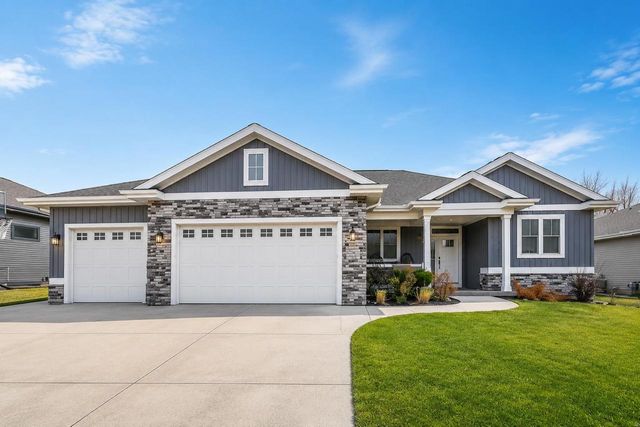 816 Damascus Trail, Cottage Grove, WI 53527
