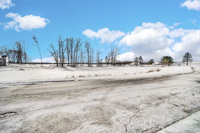 10280 California Street, Crown Point, IN 46307