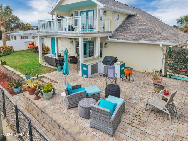 136 AVALON Avenue, Flagler Beach, FL 32136