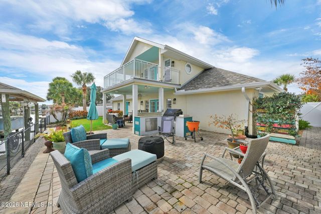 136 AVALON Avenue, Flagler Beach, FL 32136