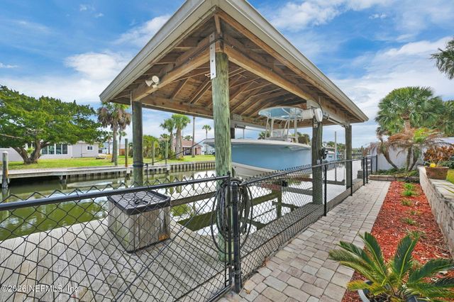 136 AVALON Avenue, Flagler Beach, FL 32136