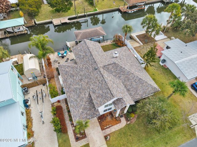 136 AVALON Avenue, Flagler Beach, FL 32136