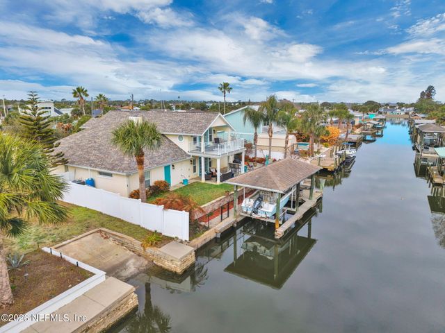 136 AVALON Avenue, Flagler Beach, FL 32136