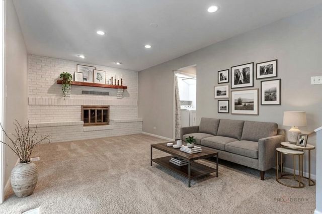 45 Monterey Drive, Vernon Hills, IL 60061
