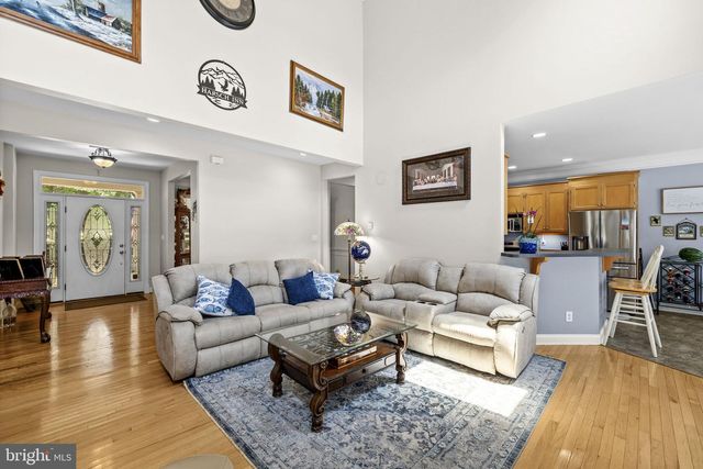 621 RIDGEMONT DR, Louisa, VA 23093