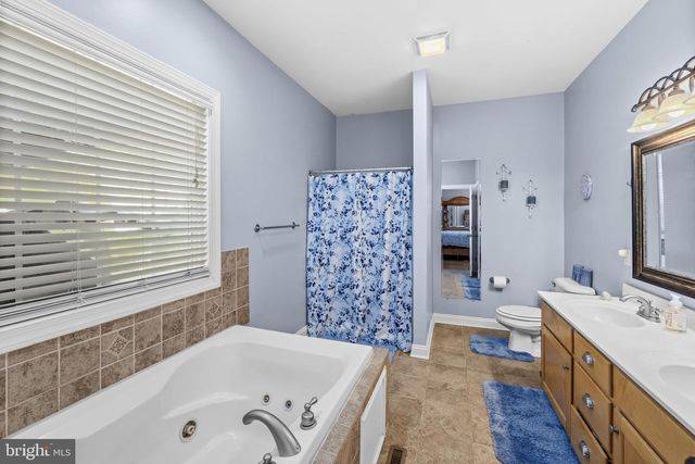 621 RIDGEMONT DR, Louisa, VA 23093