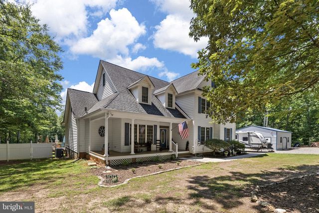 621 RIDGEMONT DR, Louisa, VA 23093