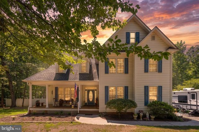 621 RIDGEMONT DR, Louisa, VA 23093