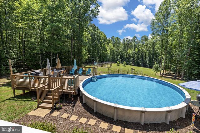 621 RIDGEMONT DR, Louisa, VA 23093