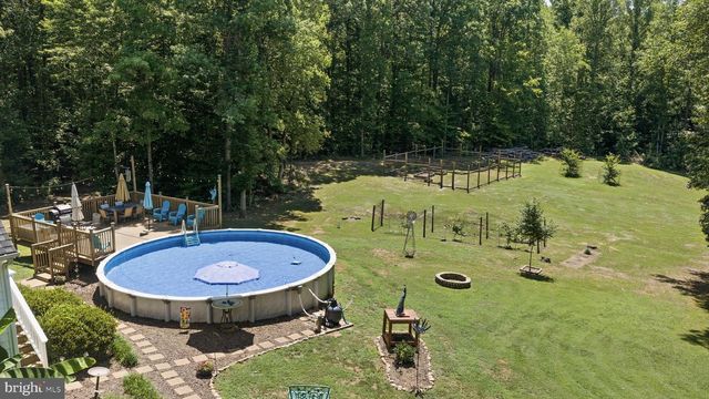 621 RIDGEMONT DR, Louisa, VA 23093