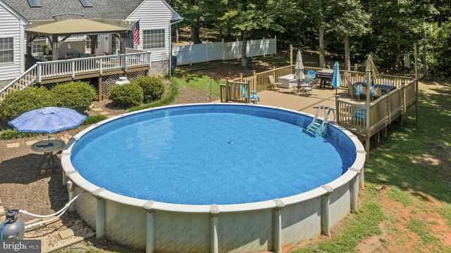 621 RIDGEMONT DR, Louisa, VA 23093