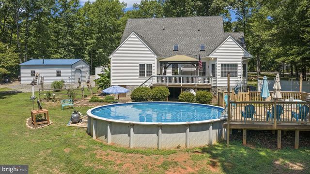 621 RIDGEMONT DR, Louisa, VA 23093