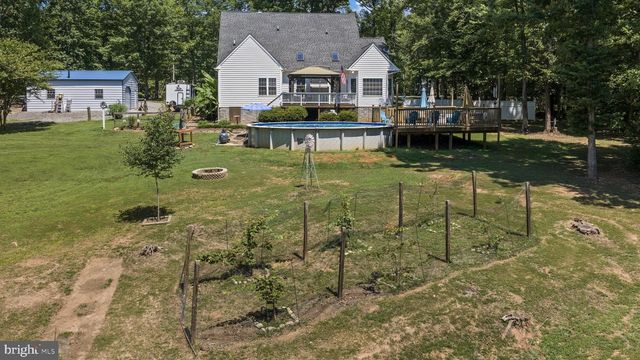 621 RIDGEMONT DR, Louisa, VA 23093