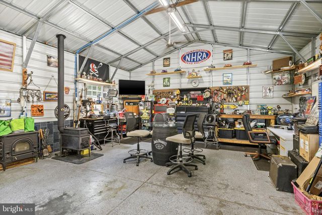621 RIDGEMONT DR, Louisa, VA 23093