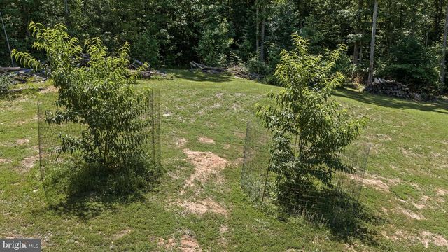 621 RIDGEMONT DR, Louisa, VA 23093