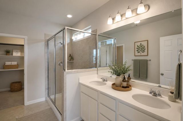 133 Mayney DR, Leander, TX 78641