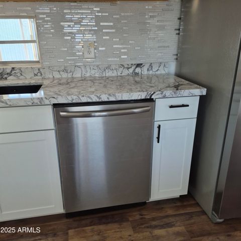 7300 N 51ST Avenue F177, Glendale, AZ 85301