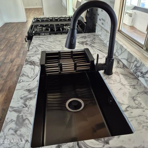 7300 N 51ST Avenue F177, Glendale, AZ 85301