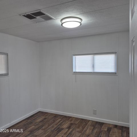 7300 N 51ST Avenue F177, Glendale, AZ 85301