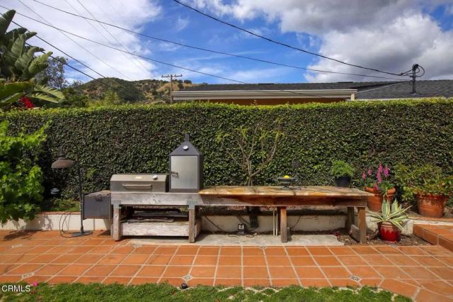 1646 San Gabriel Avenue, Glendale, CA 91208