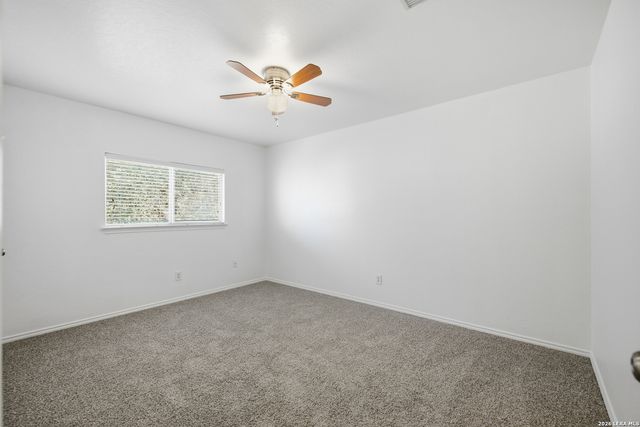 7922 Winterstone Dr, San Antonio, TX 78254