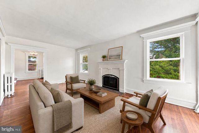 205 W KINGS HWY, Audubon, NJ 08106
