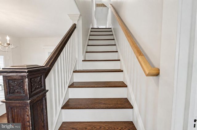 205 W KINGS HWY, Audubon, NJ 08106