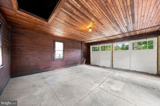205 W KINGS HWY, Audubon, NJ 08106