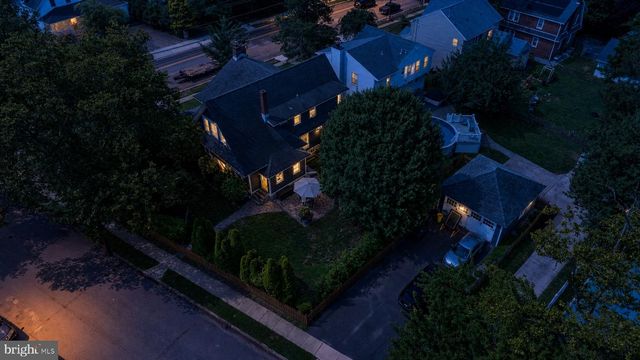205 W KINGS HWY, Audubon, NJ 08106