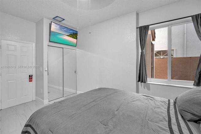 544 NW 159th Ln, Pembroke Pines, FL 33028