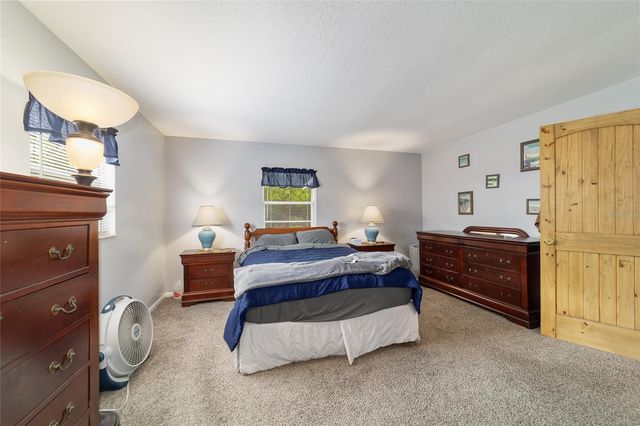 17440 SE 18TH STREET, Silver Springs, FL 34488